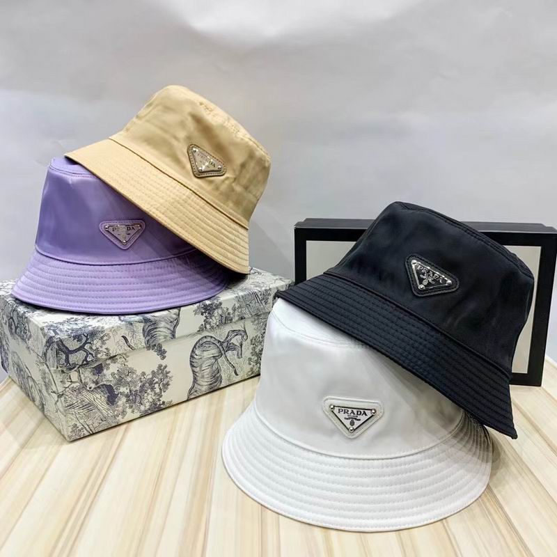 Prada hat hm01